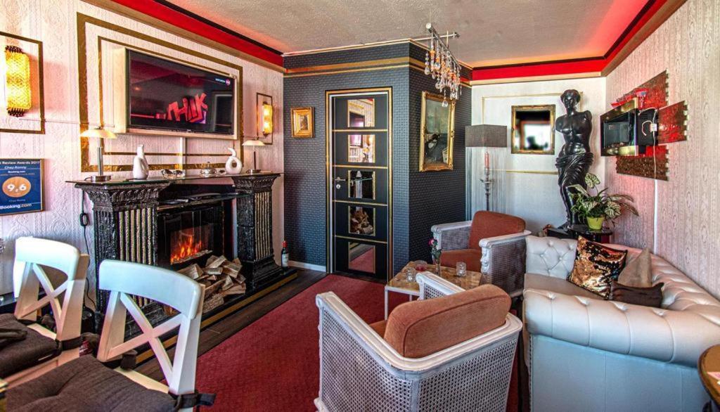 Chez-Ronny Hotel Hamburg Ngoại thất bức ảnh