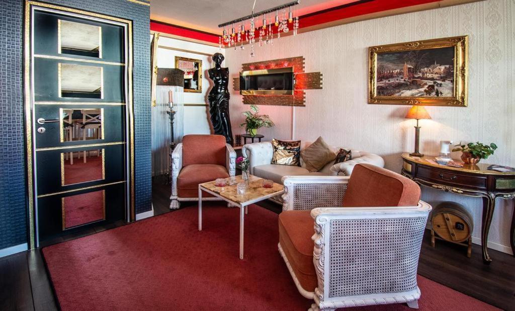 Chez-Ronny Hotel Hamburg Ngoại thất bức ảnh
