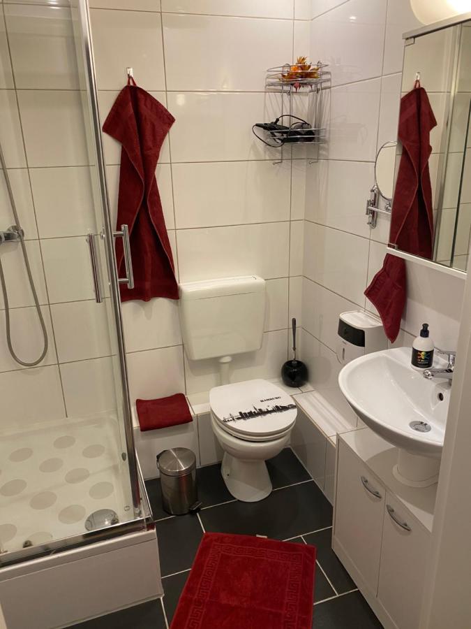 Chez-Ronny Hotel Hamburg Ngoại thất bức ảnh
